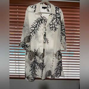 Elegant Black and White Coral Print Swim Coverup